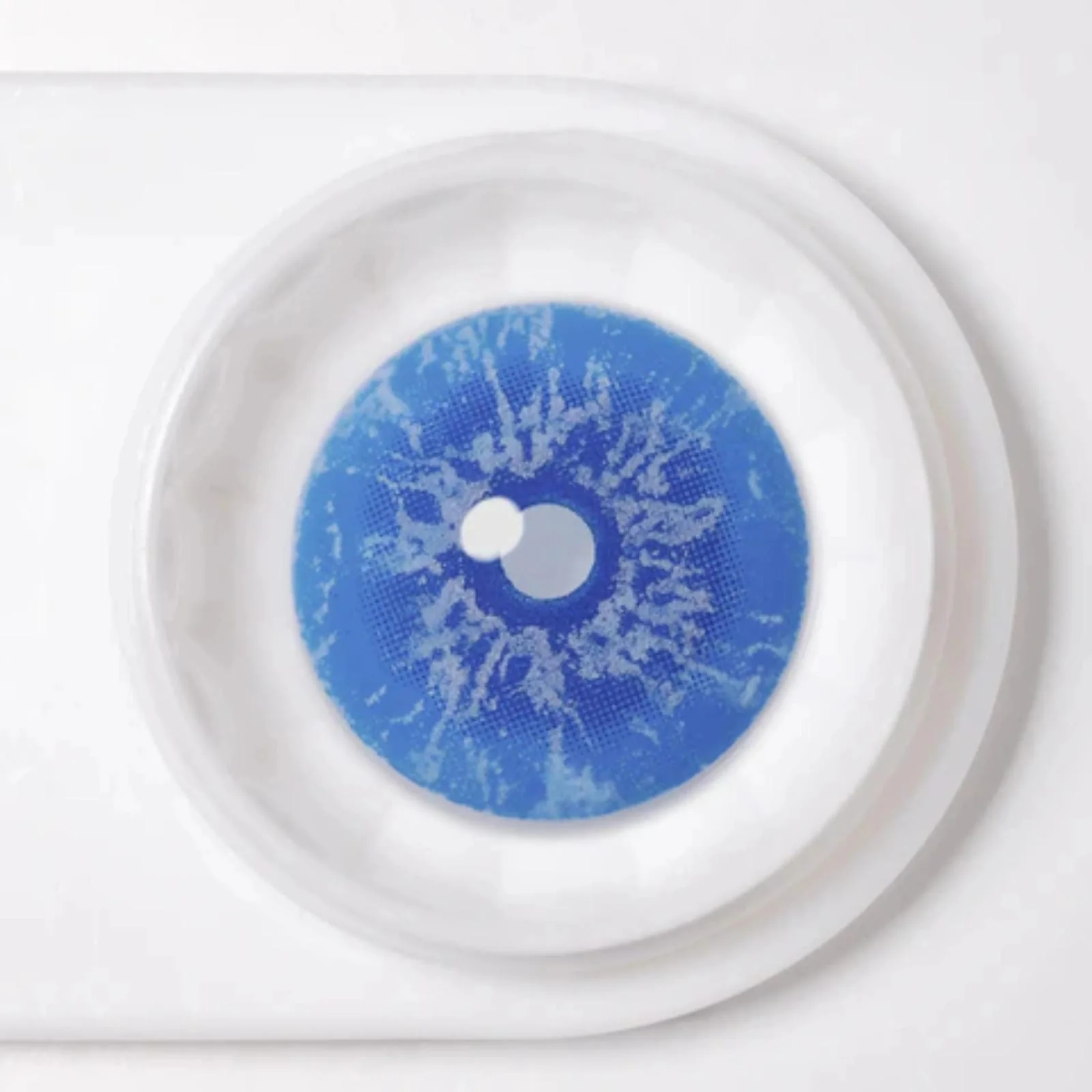 17mm White Walker Mini Sclera Contacts - Image 3