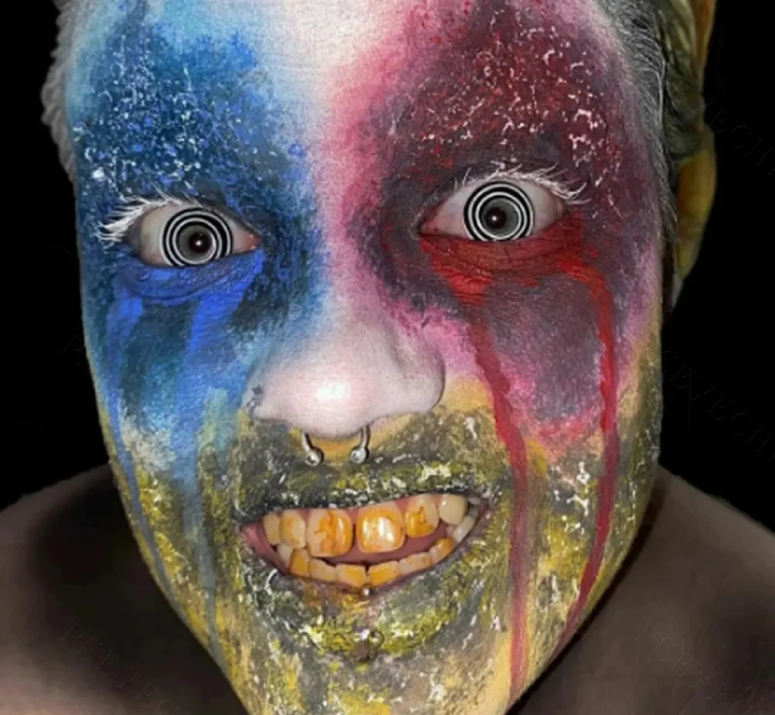 Black Spiral Halloween Contacts - Image 10