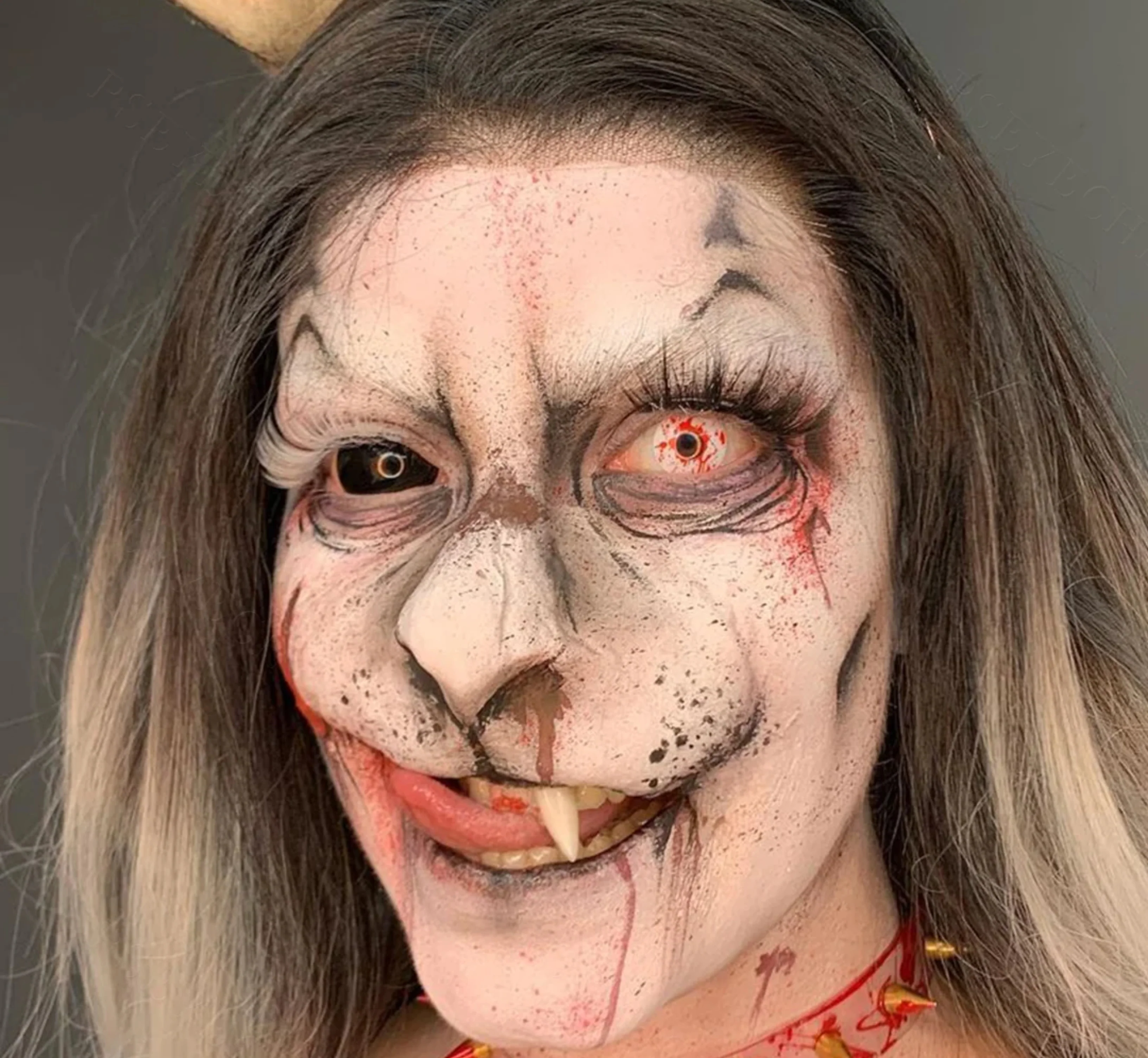 Crazy Blood Splat Halloween Contacts - Image 9