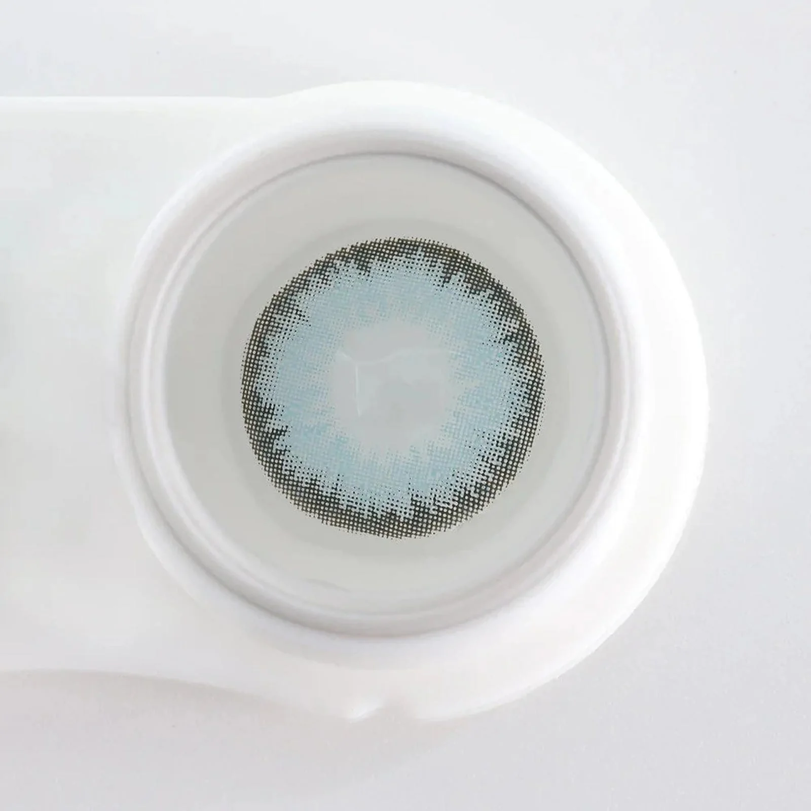 Diamond Pacific Blue Contact Lenses - Image 9