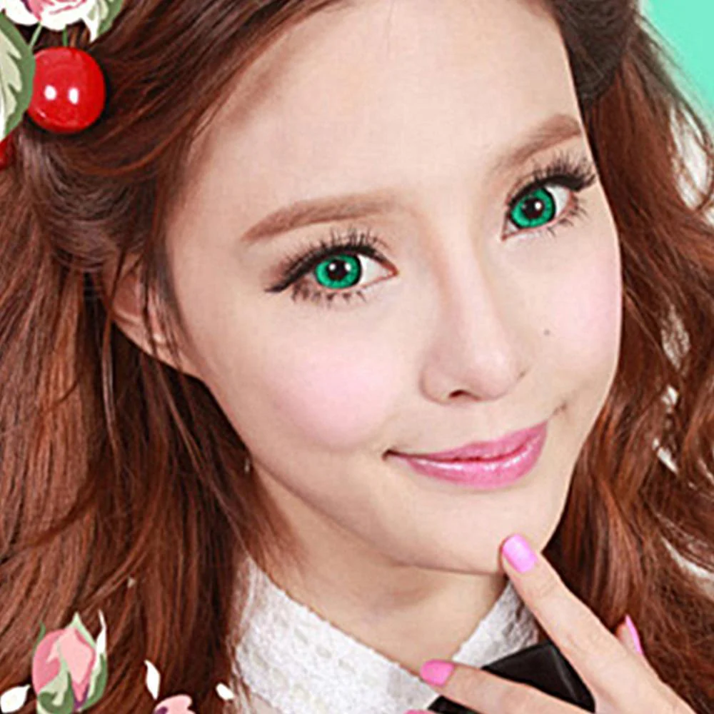 Dolly Eye Green Halloween Contacts - Image 3