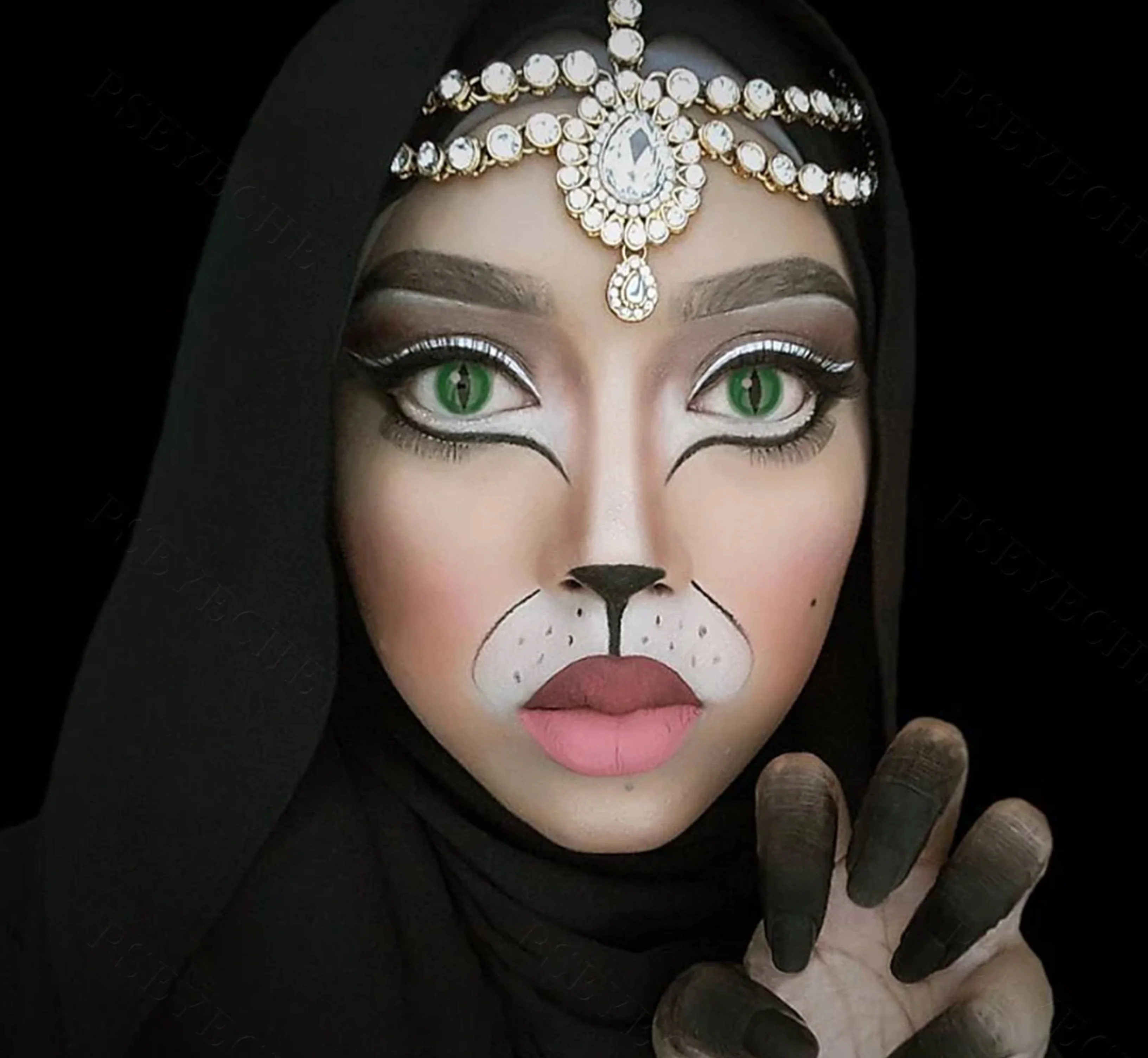 Green Cat Halloween Contacts - Image 8