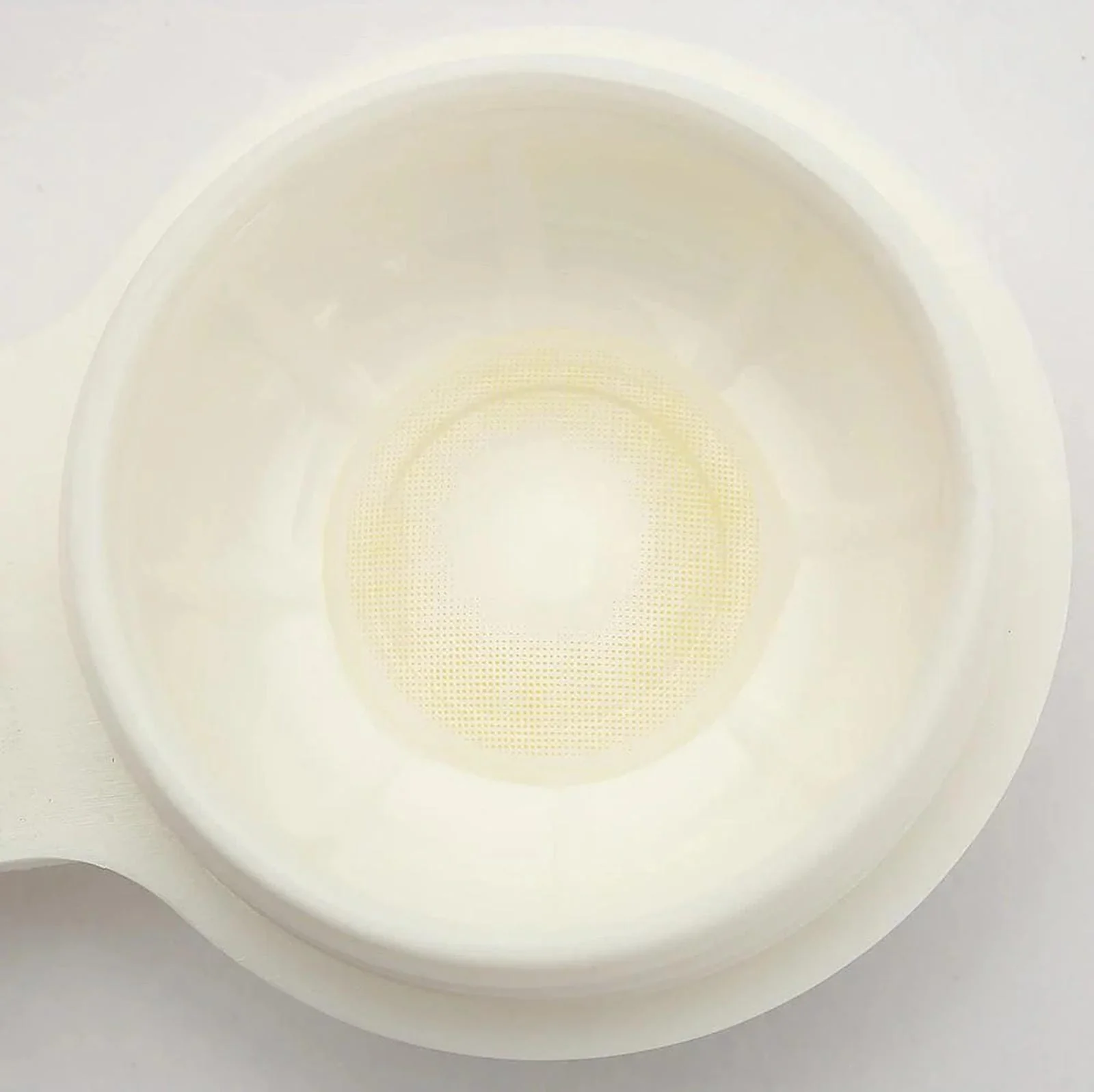 Hidrocor Mel Yellow Colored Contacts - Image 10