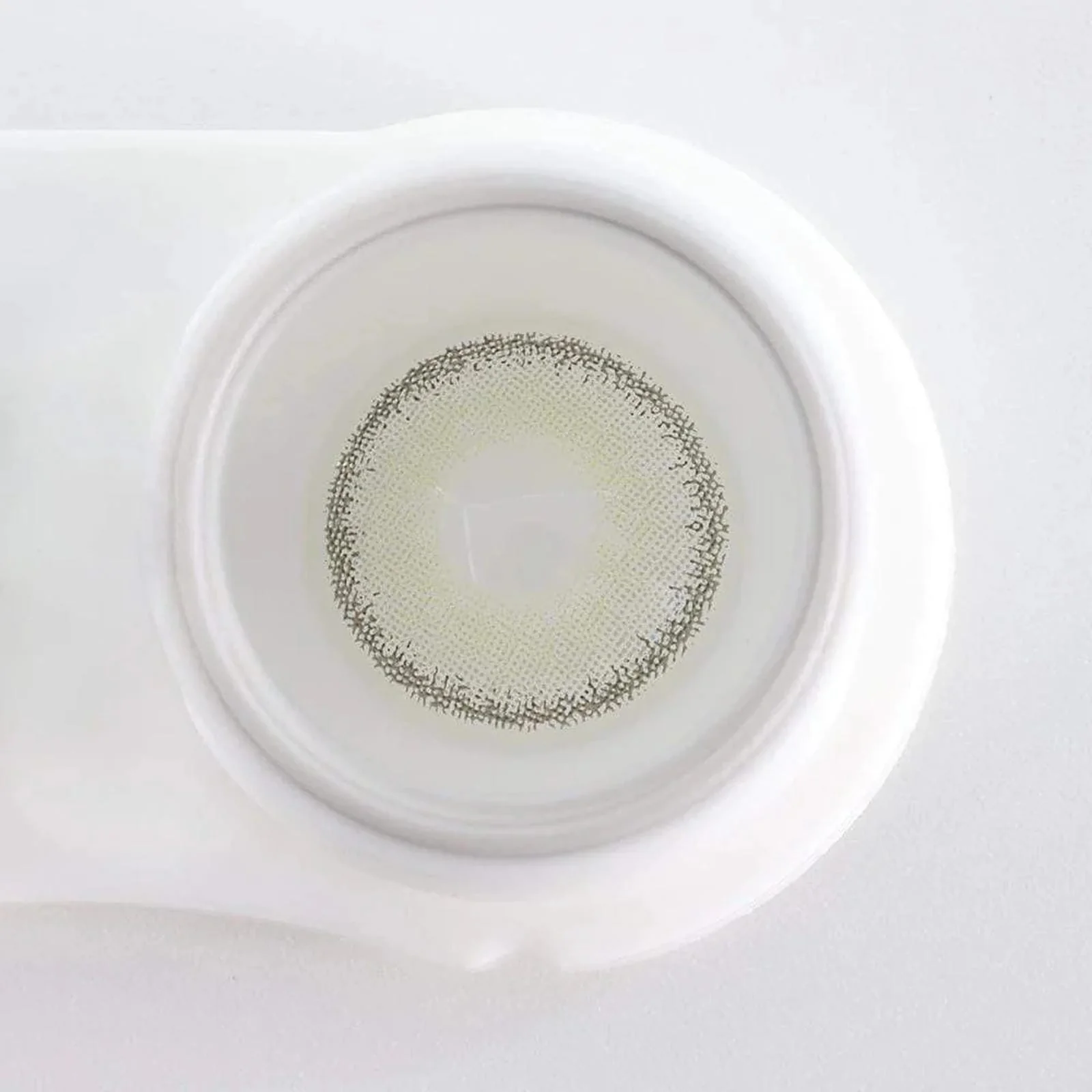 Premium Candy Green Coloured Contacts - Image 10