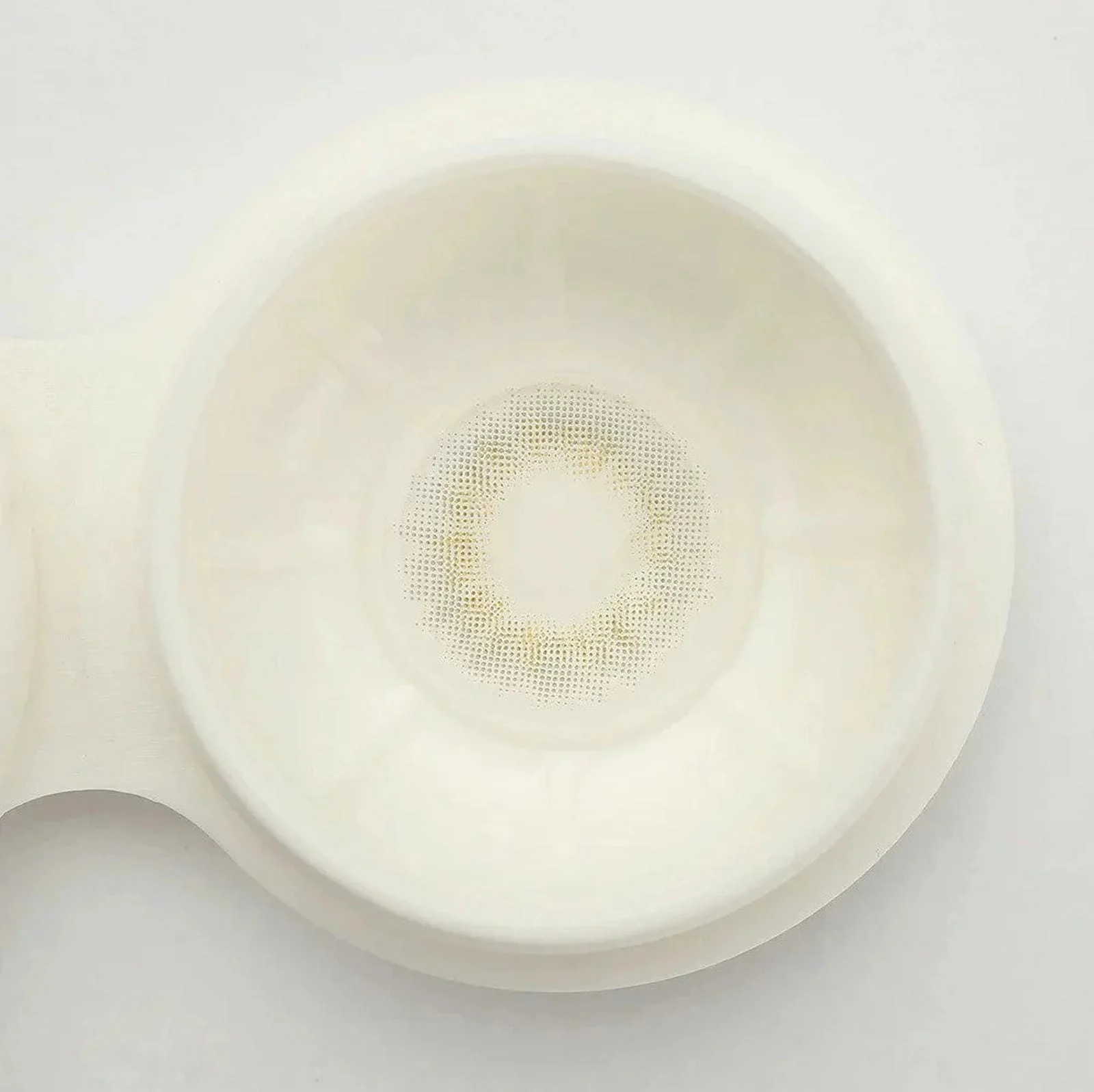 Spanish Real Gray Coloured Contacts - Image 10