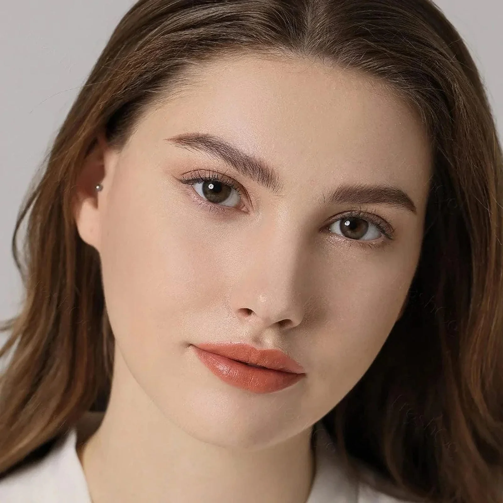Spanish Real Gray Coloured Contacts - Image 5