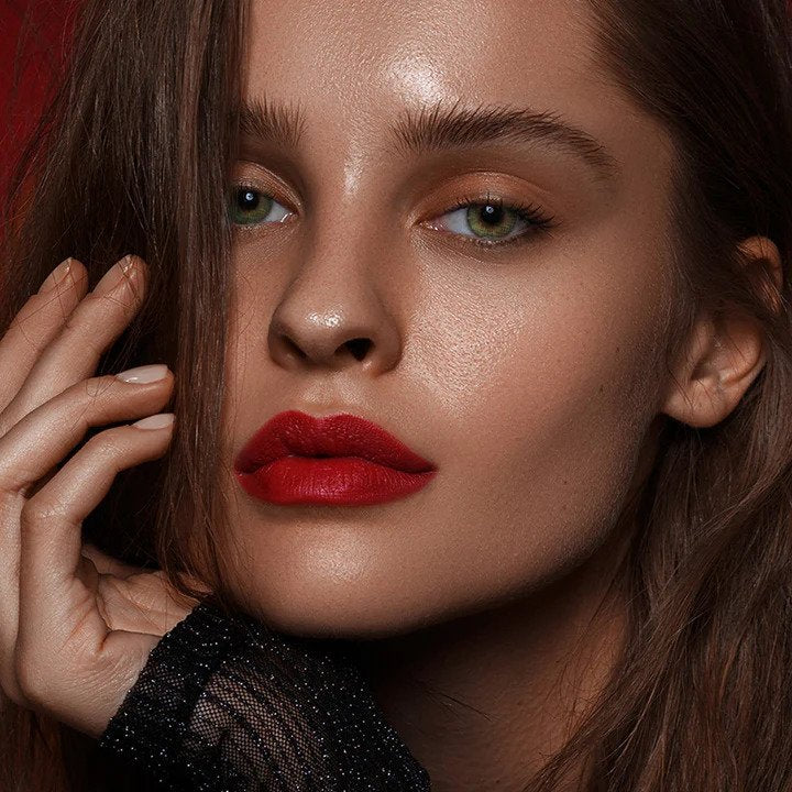Spanish Real Olive Coloured Contacts - Image 3